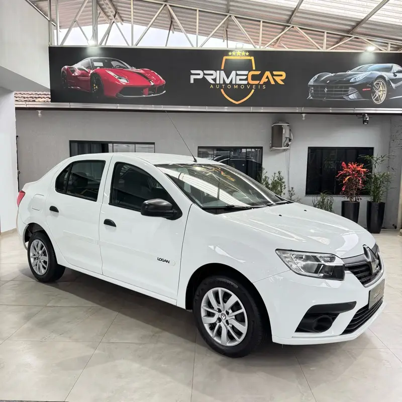 Renault Logan Life 1.0 12V SCe (Flex)