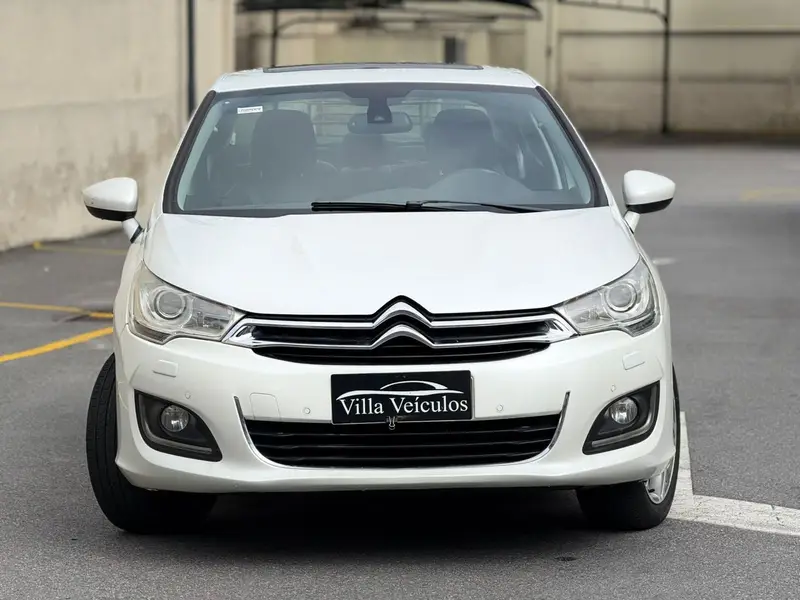 Citroën C4 Lounge Exclusive 1.6 THP (Aut)