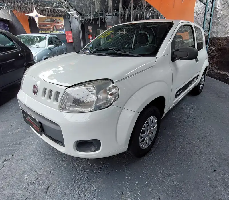Fiat Uno Vivace 1.0 8V (Flex) 2p