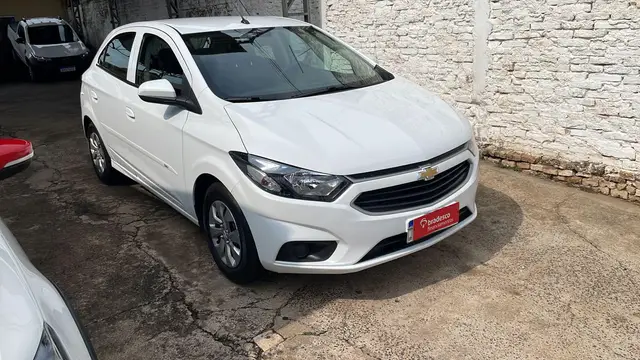 Carro Chevrolet Onix 2019 1.0 LT SPE/4