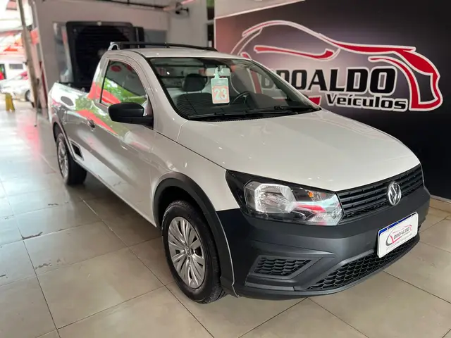 Carro Volkswagen Saveiro 2023 Robust 1.6 MSI CS (Flex)