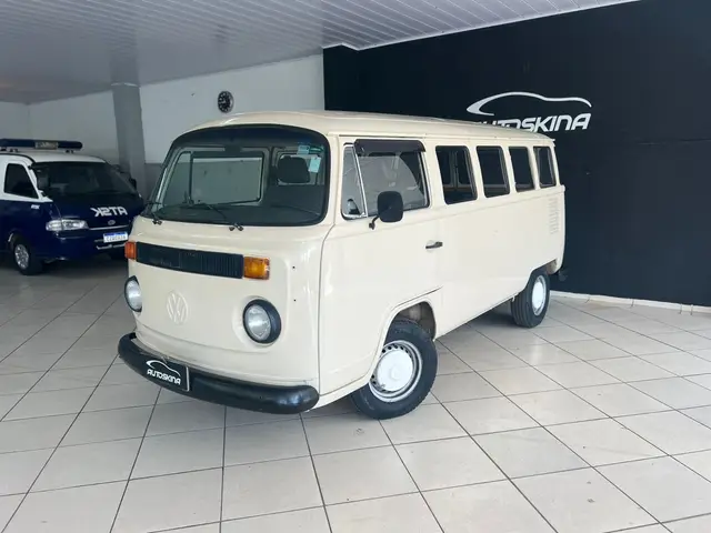 Carro Volkswagen Kombi 1995 Standard 1.6