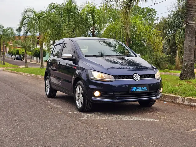Carro Volkswagen Fox 2016 1.6 MSI Rock in Rio (Flex)