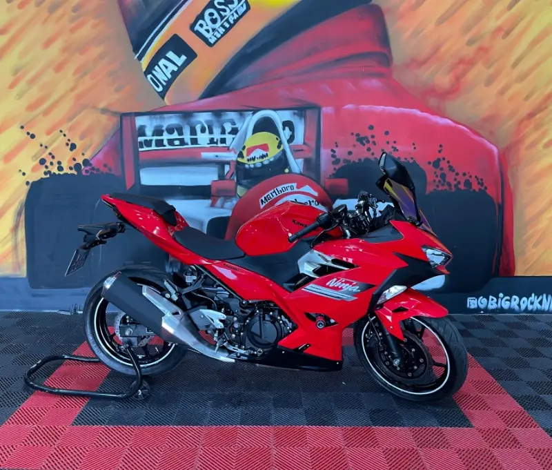 Kawasaki Ninja 400