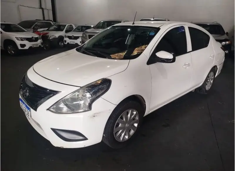 Nissan Versa 1.0 12V S (Flex)