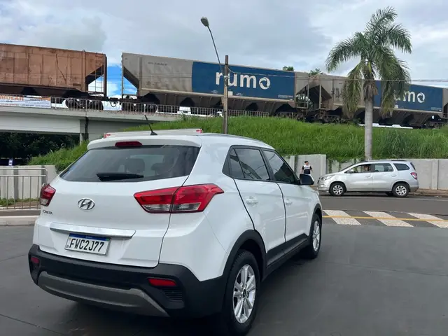 Carro Hyundai Creta 2018 Attitude 1.6 (Aut) (Flex) (PCD)