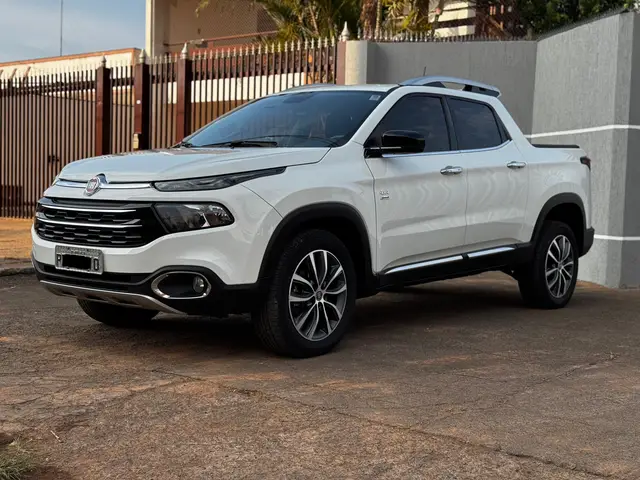 Carro Fiat Toro 2019 2.0 TDI Volcano Auto 4WD
