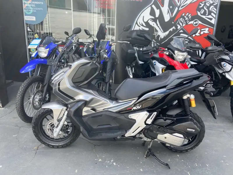 Honda ADV ABS