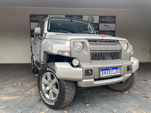 Carro Troller T4 2016 3.2 Diesel