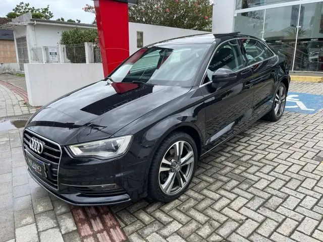 Carro Audi A3 2016 2.0 TFSI Ambition S Tronic