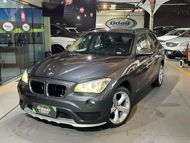 Carro BMW X1 2015 2.0 sDrive20i Activeflex
