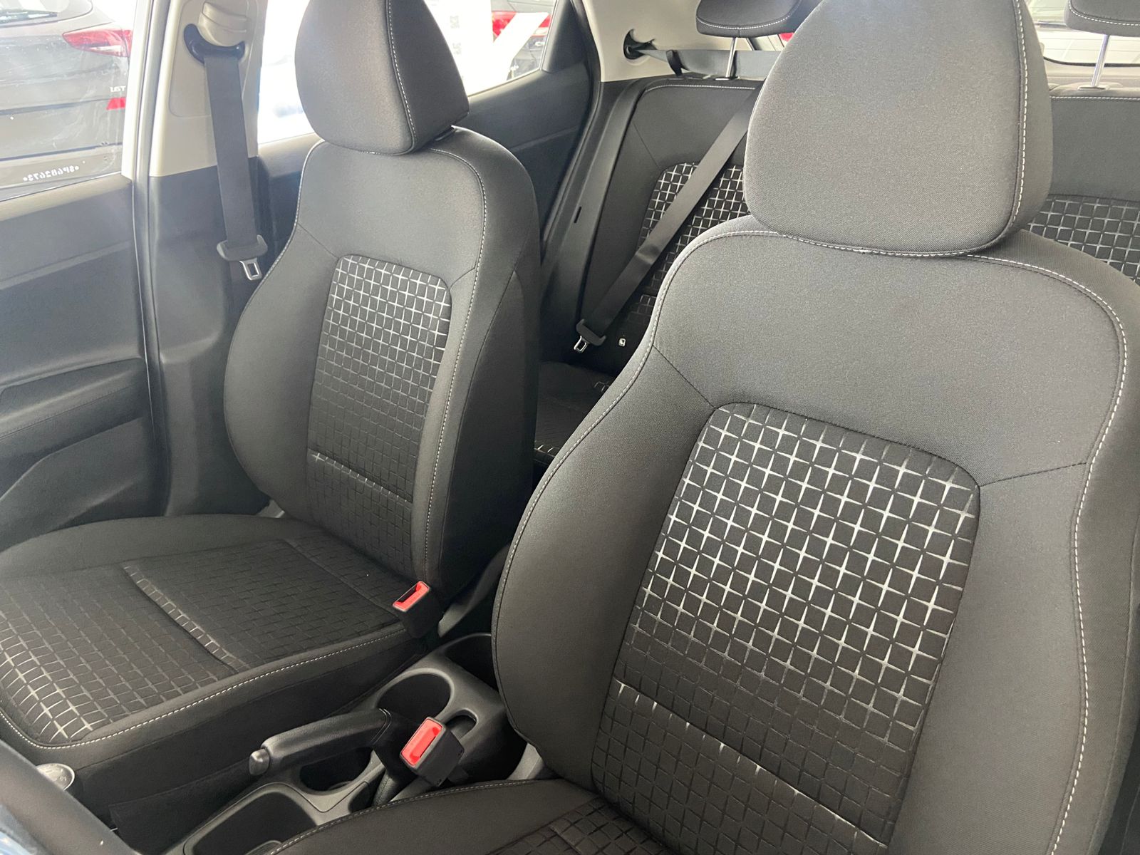 Hyundai-HB20-Comfort Plus 1.0 (Mec.)
