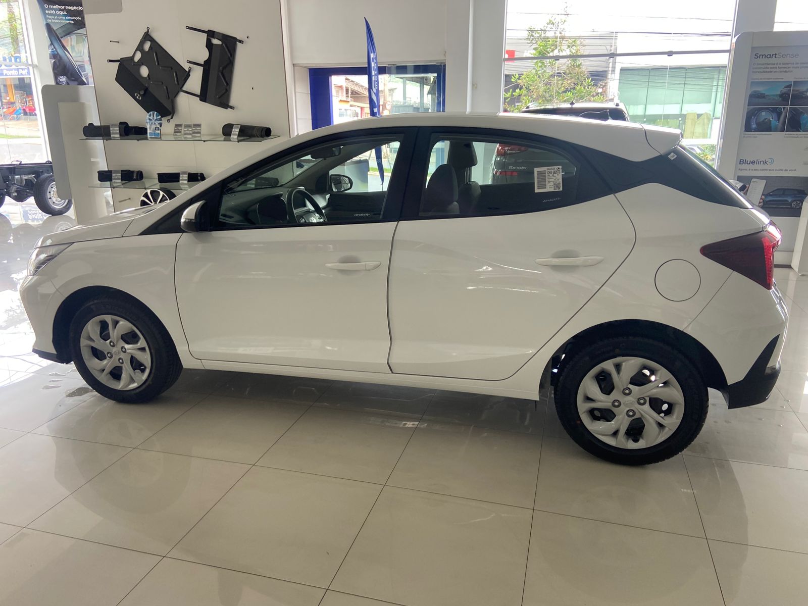 Hyundai-HB20-Comfort Plus 1.0 (Mec.)