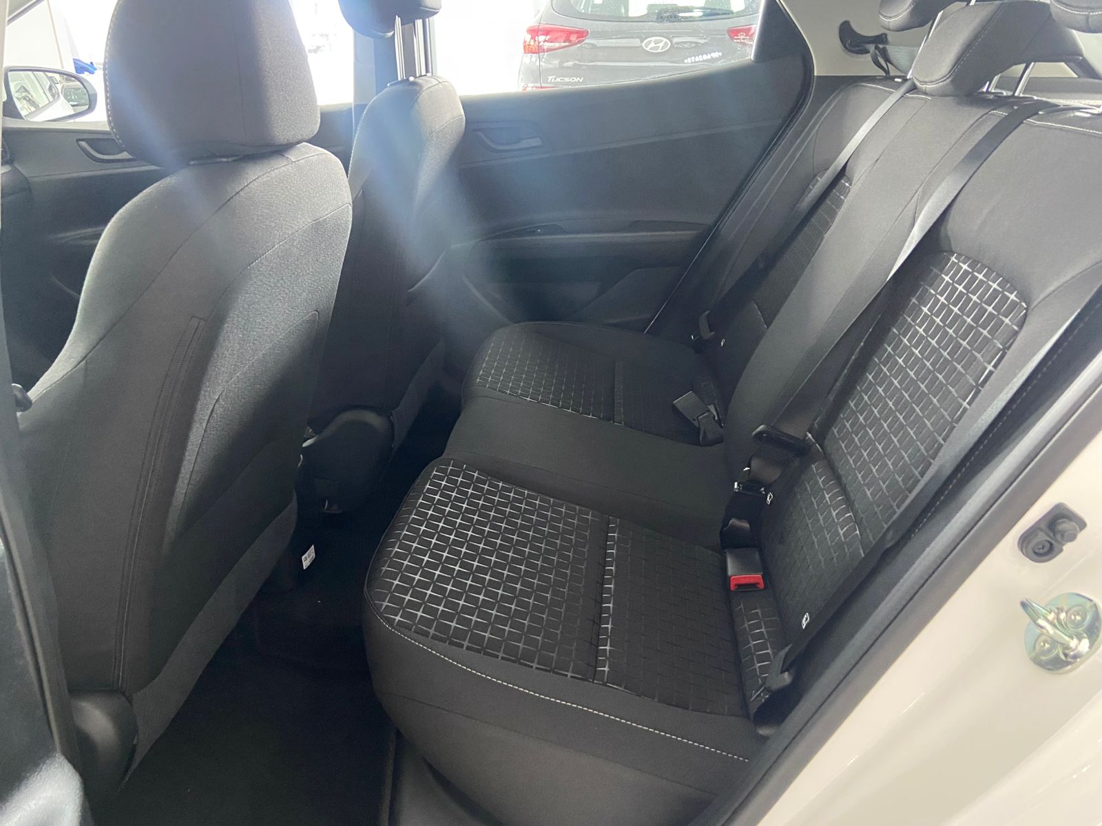 Hyundai-HB20-Comfort Plus 1.0 (Mec.)