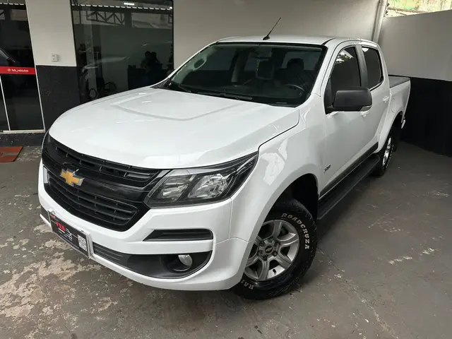 Carro Chevrolet S10 Cabine Dupla 2020 S10 2.5 ECOTEC SIDI LT 4x2 (Cabine Dupla) (Aut)