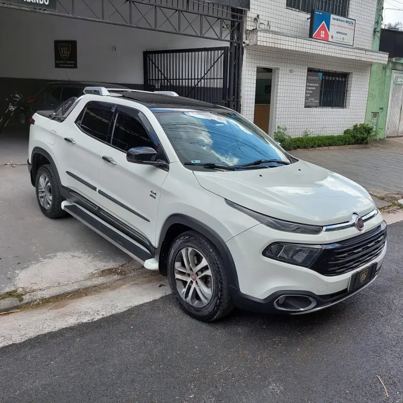 Fiat Toro Volcano 2.0 diesel AT9 4x4