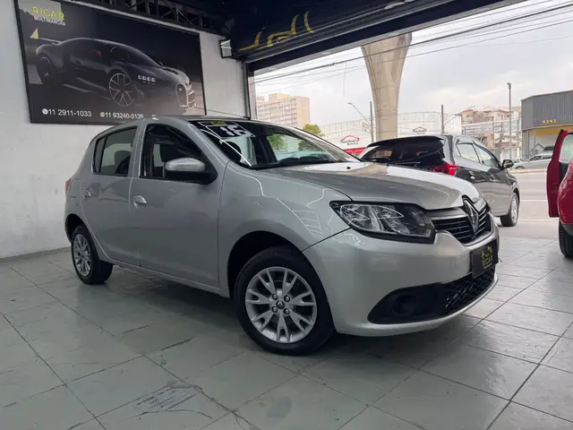Carro Renault Sandero 2017 Expression 1.0 16V (Flex)
