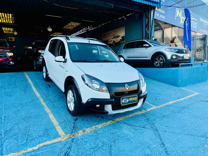 Renault Sandero Stepway 1.6 8V (flex)