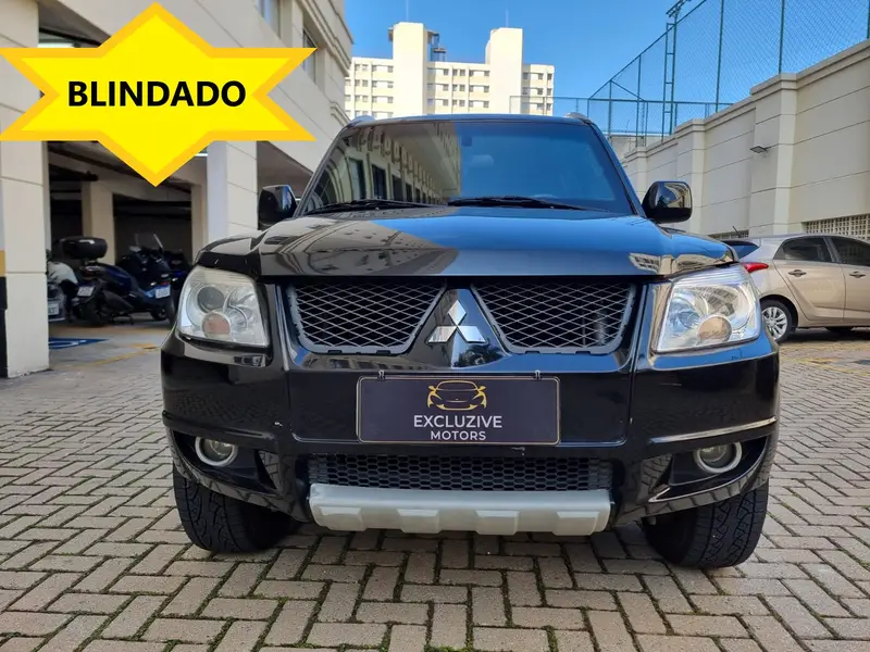 Mitsubishi Pajero TR4 2.0 16V 4X4 (Flex) (Aut)