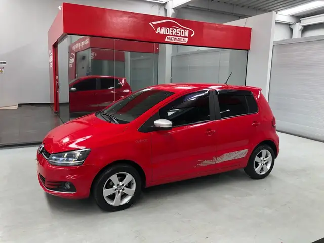 Carro Volkswagen Fox 2016 1.6 MSI Rock in Rio (Flex)
