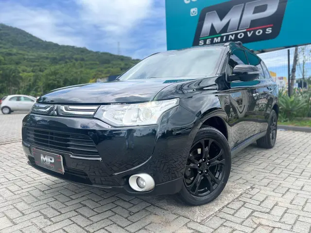 Carro Mitsubishi Outlander 2015 GT 4WD 3.0 V6 (Aut)