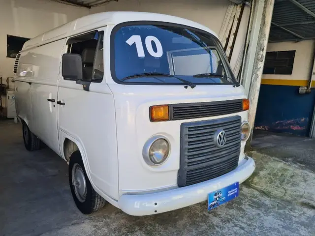 Carro Volkswagen Kombi Furgão 2010 Kombi Furgao 1.4 (Flex)