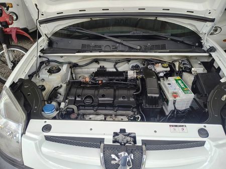 Partner Furgão 1.6 16V (Flex)