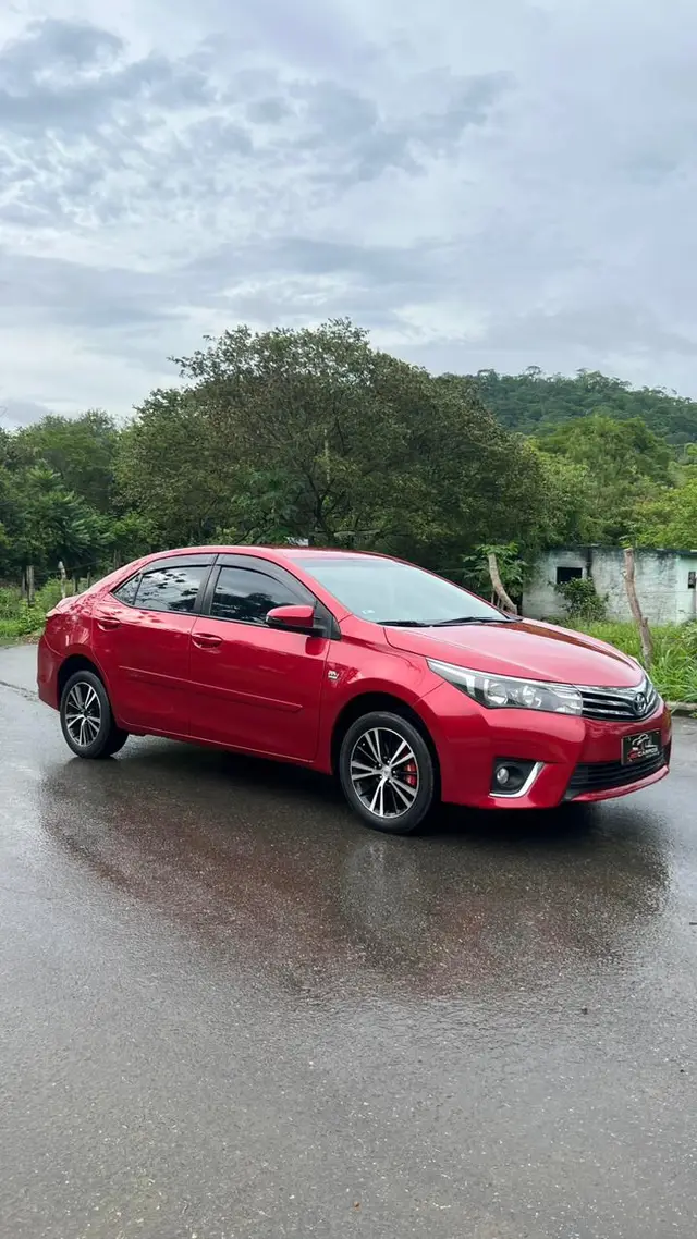 Carro Toyota Corolla 2016 1.8 GLi (Aut.)