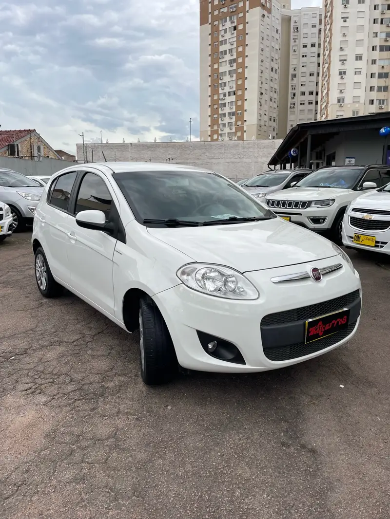 Fiat Palio Essence 1.6 16V (Flex)