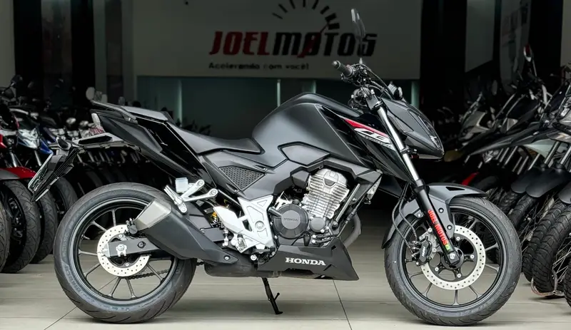 Honda CB 300F Twister (ABS)