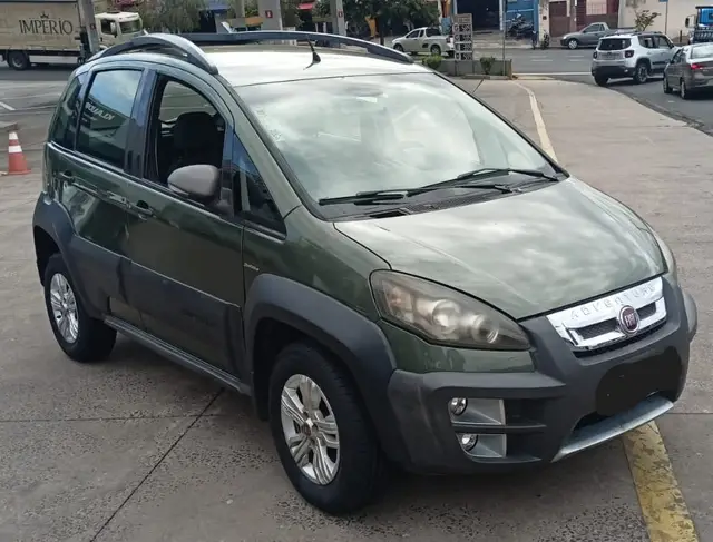 Carro Fiat Idea 2012 Adventure 1.8 16V E.TorQ Dualogic (Flex)