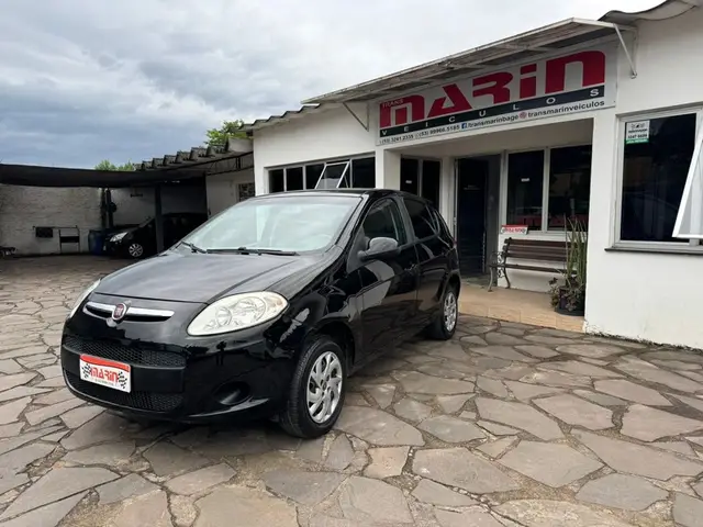 Carro Fiat Palio 2012 Attractive 1.0 8V (Flex)