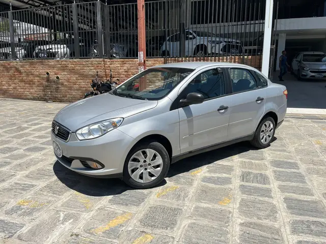Carro Fiat Grand Siena 2019 Evo Attractive 1.4 8V (Flex)