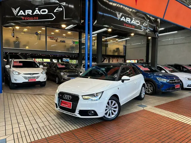 Carro Audi A1 2012 1.4 TFSI Attraction S Tronic