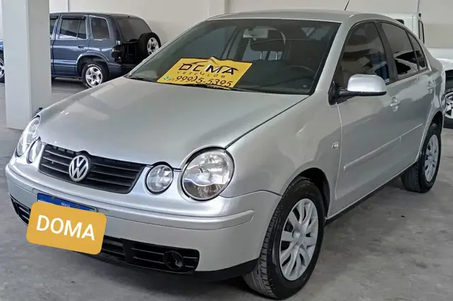 Carro Volkswagen Polo Sedan 2006 1.6 8V (Flex)