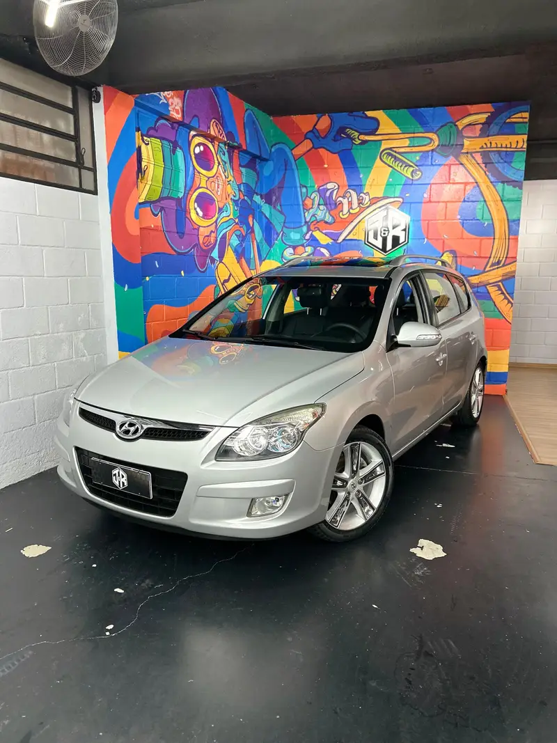 Hyundai i30 CW 2.0i GLS (Aut)