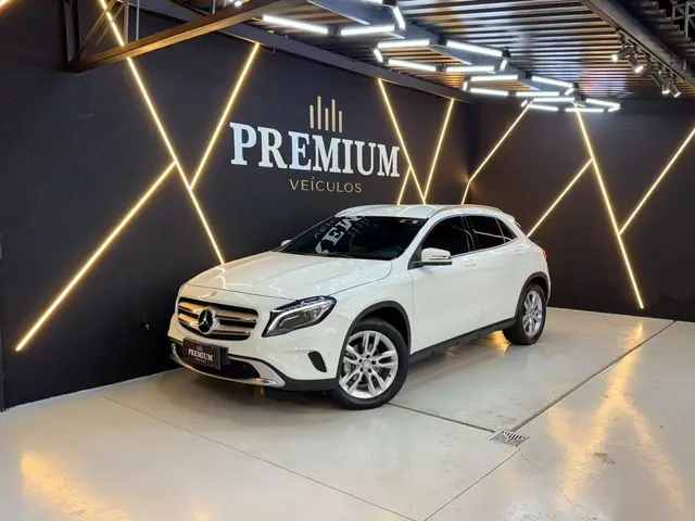 Carro Mercedes-Benz GLA 200 2016 GLA 200 1.6 Advance