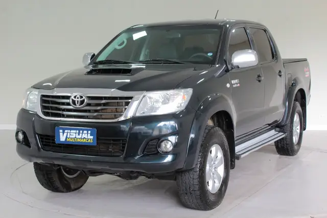Carro Toyota Hilux Cabine Dupla 2015 Hilux 3.0 TDI 4x4 CD SR (Aut)