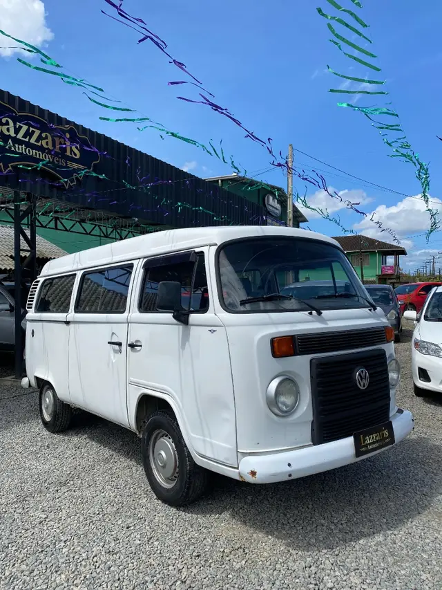Carro Volkswagen Kombi Furgão 2014 Kombi Furgao 1.4 (Flex)