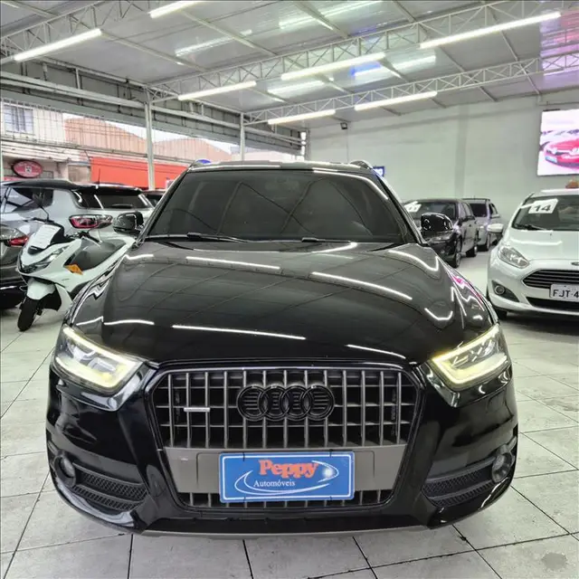 Carro Audi Q3 2015 2.0 TFSI Ambiente S Tronic Quattro