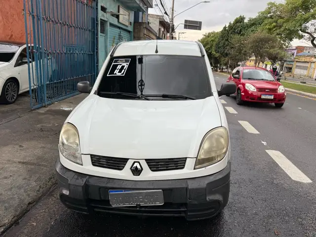 Carro Renault Kangoo Express 2010 1.6 16V Hi-Flex (com porta lateral corr.)