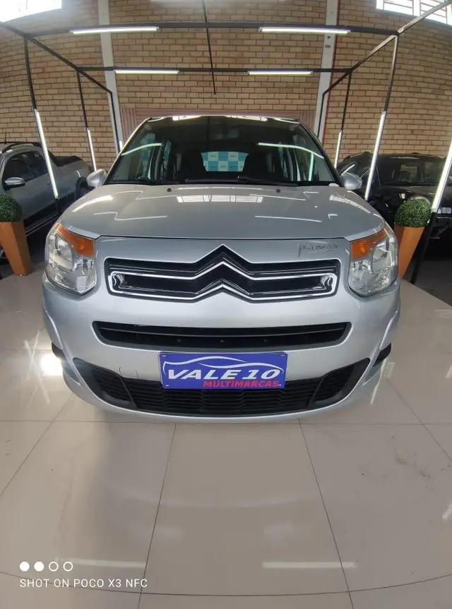 Carro Citroën C3 Picasso 2013 GL 1.5 8V (Flex)