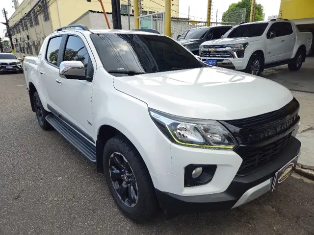Carro Chevrolet S10 Cabine Dupla 2021 S10 2.8 CTDI High Country 4WD (Cabine Dupla) (Aut)