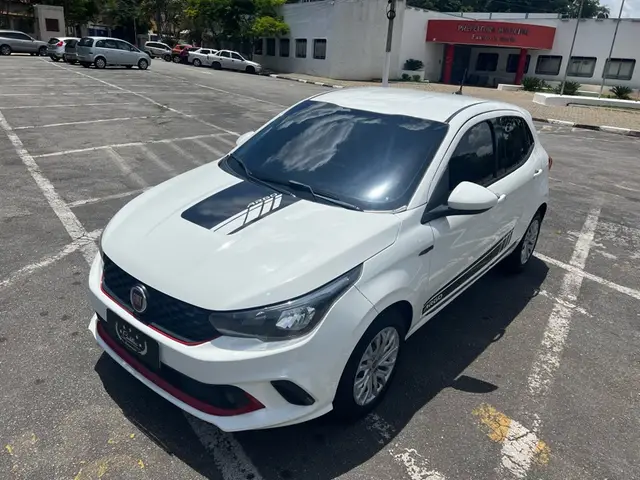 Carro Fiat Argo 2020 Precision 1.8 E.Torq AT6 (Flex)