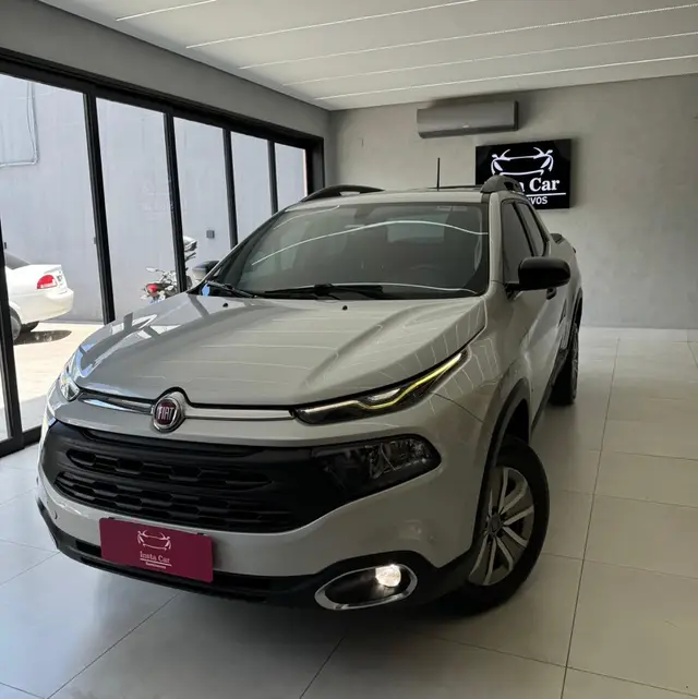 Carro Fiat Toro 2017 Freedom 1.8 AT6 4x2 (Flex)