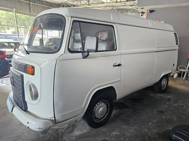 Carro Volkswagen Kombi Furgão 2014 Kombi Furgao 1.4 (Flex)