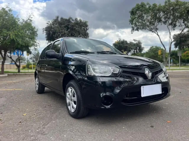 Carro Renault Clio 2014 Hatch. RN 1.0 16V