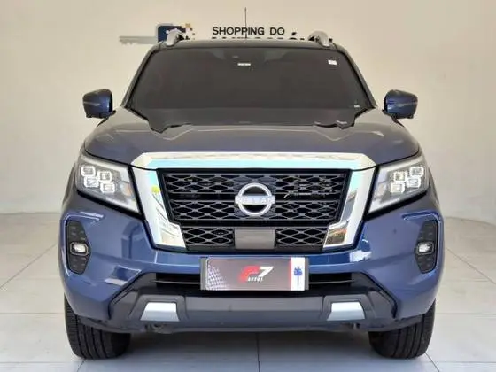 Nissan Platinum 2.3 Turbo 4x4