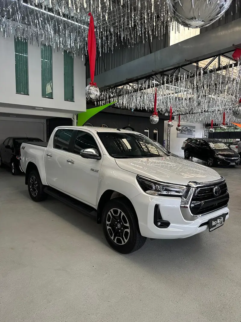 Toyota Hilux Cabine Dupla SRX 4x4 2.8 Diesel