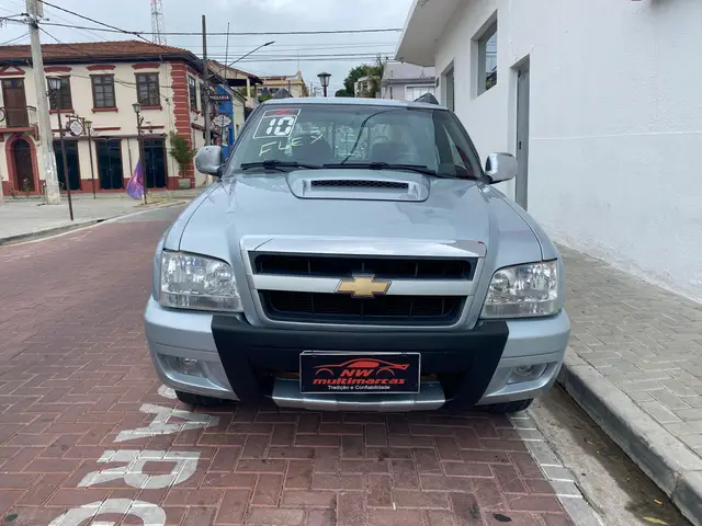 Carro Chevrolet S10 Cabine Dupla 2010 S10 Executive 4x2 2.4 (Flex) (Cab Dupla)